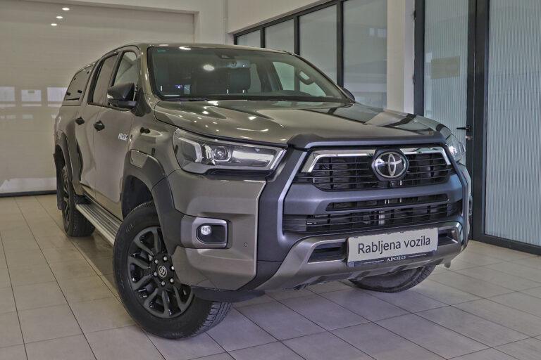 Toyota Hilux INVINCIBLE 2.8 D-4D A/T 4X4 204KS Double Cab+HardTop JBL